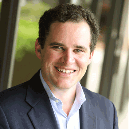 A headshot of Procurri employee Zack Sexton.