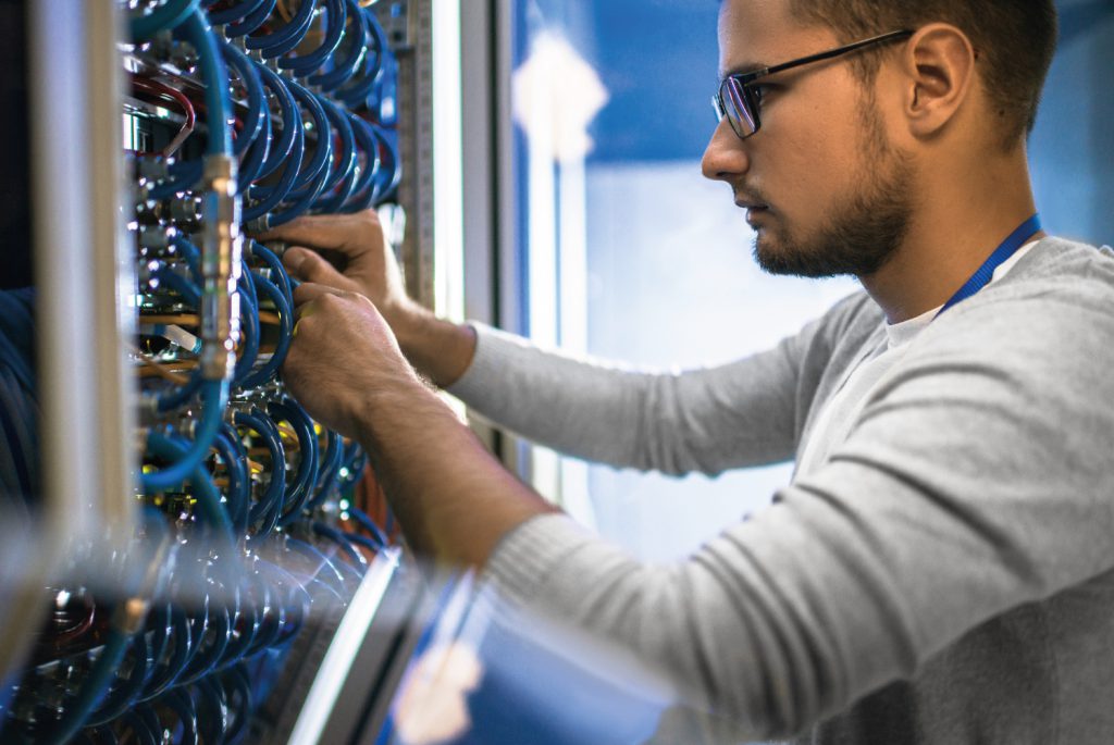 about-glasses NetApp Maintenance from Procurri, the world's leading independent provider of Third Party Maintenance